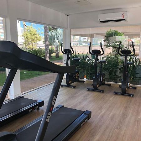 UberlândiaApartamento Proximo Ao Parque E Aeroporto - Com Academia E Piscinaアパートメント エクステリア 写真