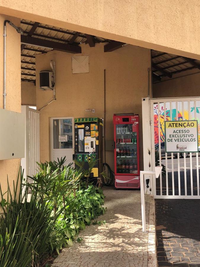 UberlândiaApartamento Proximo Ao Parque E Aeroporto - Com Academia E Piscinaアパートメント エクステリア 写真